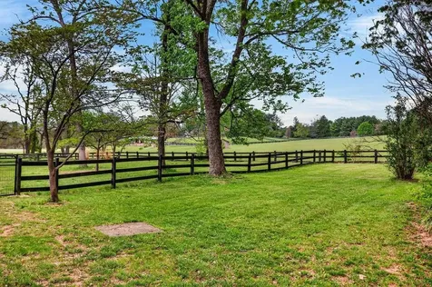 1401 Ladd Road Waynesboro VA 22980
