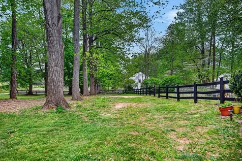 1401 Ladd Road Waynesboro VA 22980
