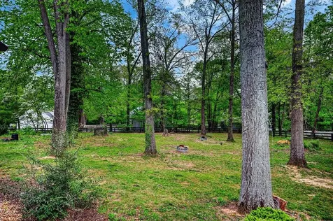 1401 Ladd Road Waynesboro VA 22980