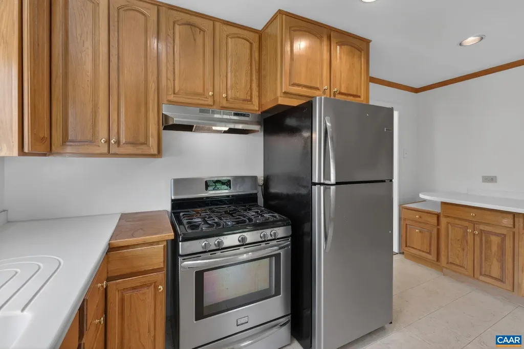 511 Stonehenge Avenue Charlottesville VA 22902