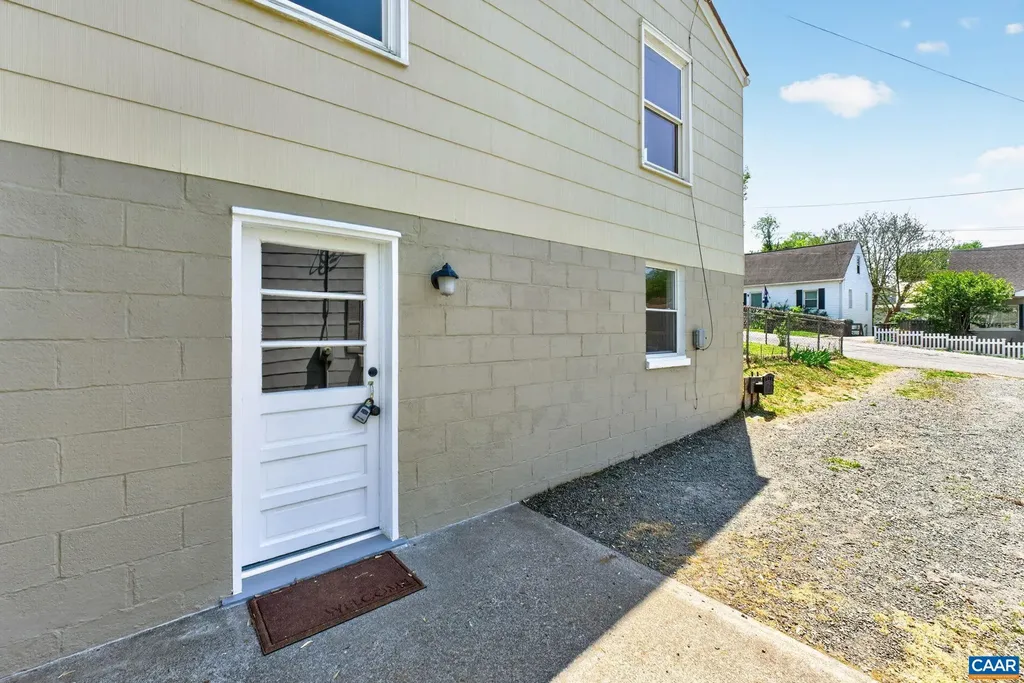 511 Stonehenge Avenue Charlottesville VA 22902