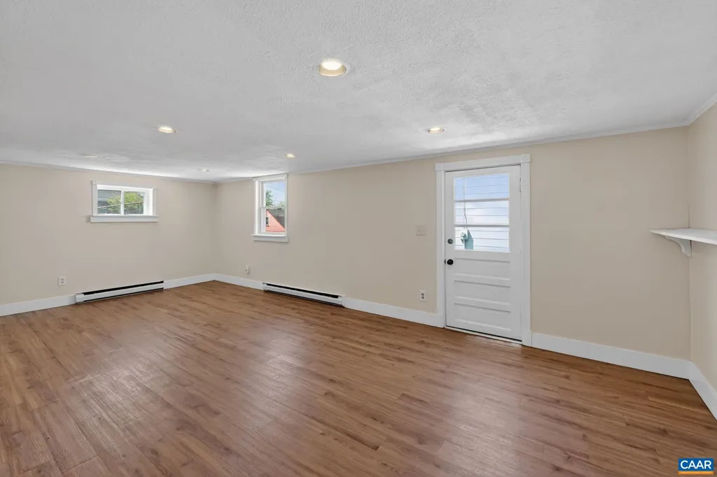 511 Stonehenge Avenue Charlottesville VA 22902