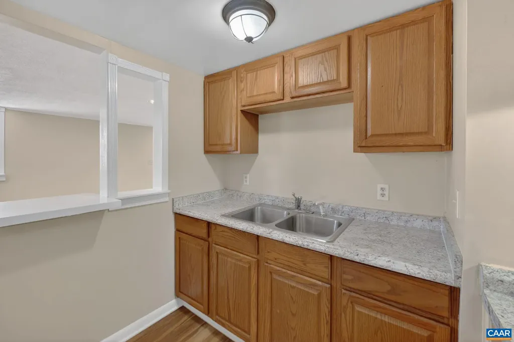 511 Stonehenge Avenue Charlottesville VA 22902