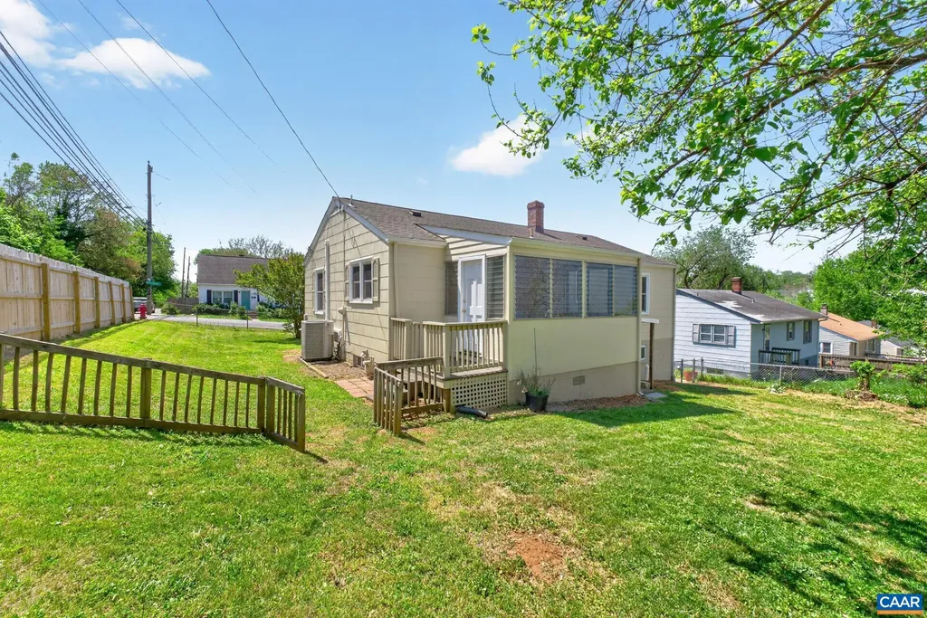 511 Stonehenge Avenue Charlottesville VA 22902