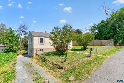 511 Stonehenge Avenue Charlottesville VA 22902