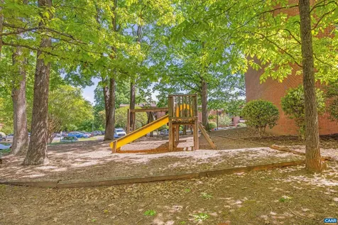 103 Turtle Creek Road Charlottesville VA 22901