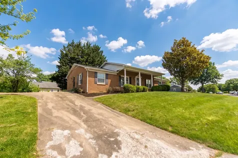 56 Idlewood Boulevard Staunton VA 24401