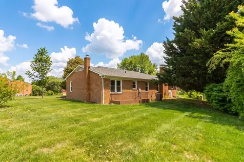 56 Idlewood Boulevard Staunton VA 24401