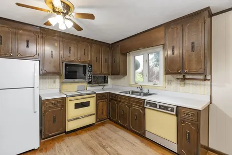 56 Idlewood Boulevard Staunton VA 24401