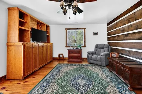 26 Bobcat Hill West Augusta VA 24485