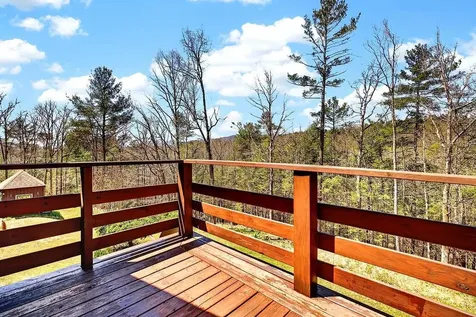 26 Bobcat Hill West Augusta VA 24485