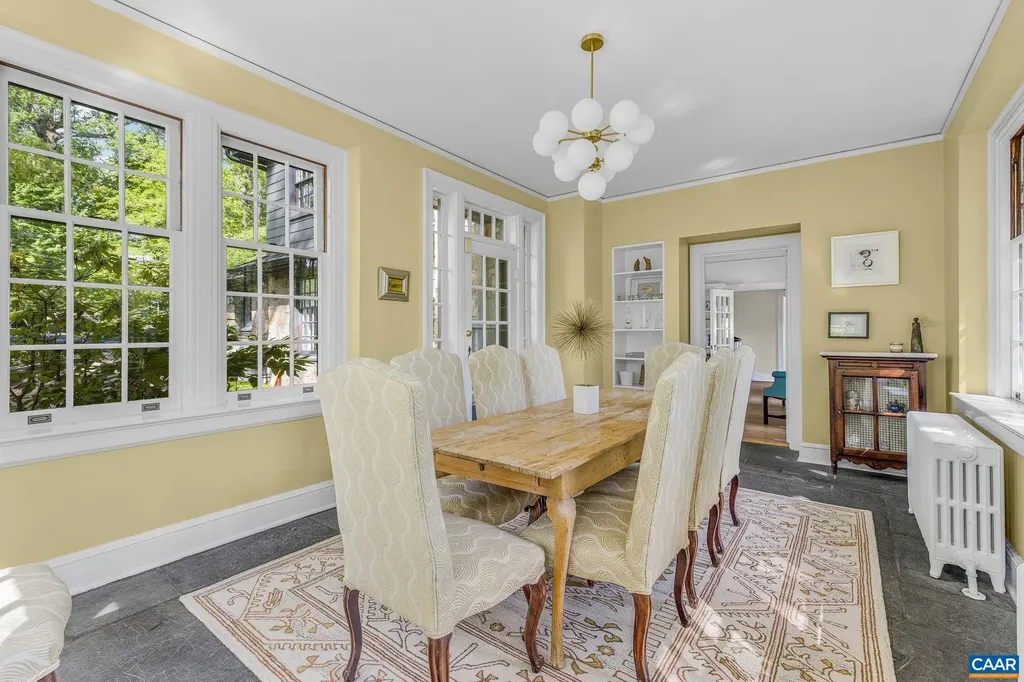 2662 Jefferson Park Circle Charlottesville VA 22903