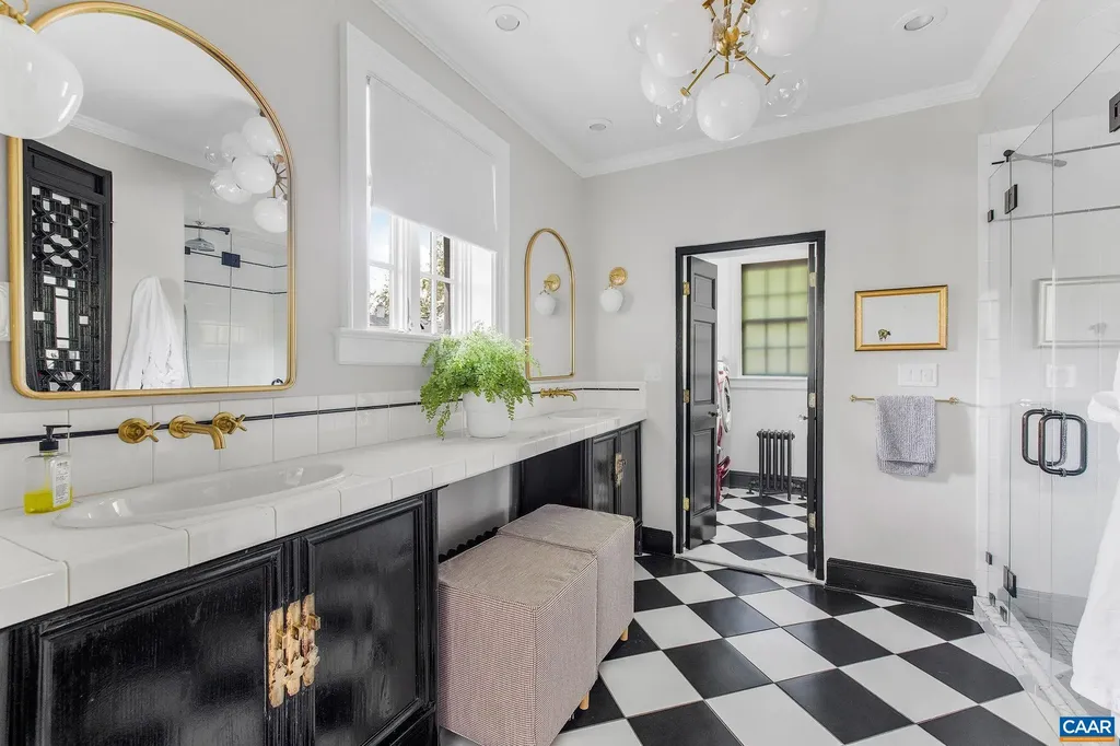2662 Jefferson Park Circle Charlottesville VA 22903