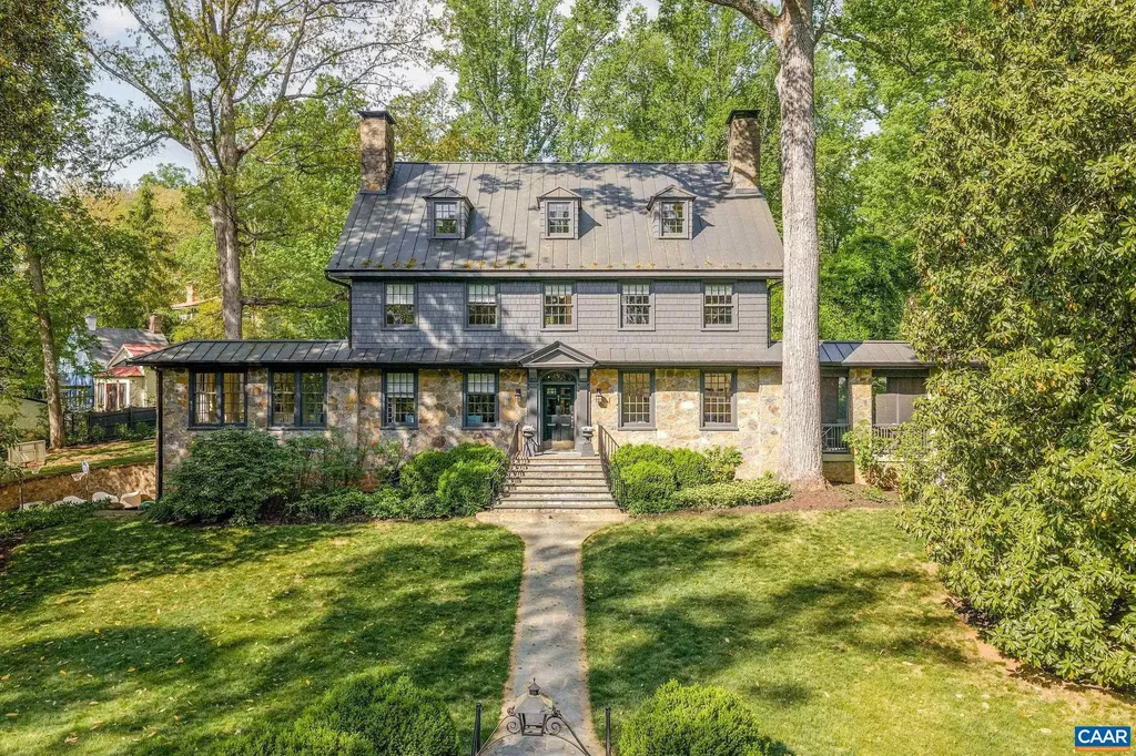 2662 Jefferson Park Circle Charlottesville VA 22903