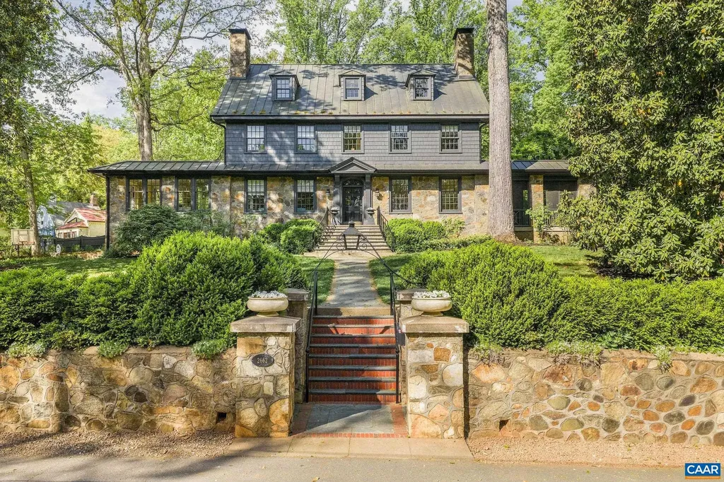 2662 Jefferson Park Circle Charlottesville VA 22903