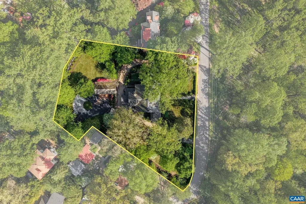 2662 Jefferson Park Circle Charlottesville VA 22903
