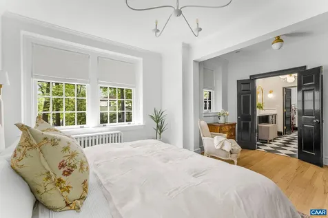 2662 Jefferson Park Circle Charlottesville VA 22903