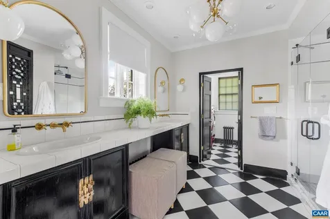 2662 Jefferson Park Circle Charlottesville VA 22903