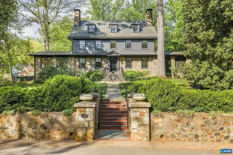 2662 Jefferson Park Circle Charlottesville VA 22903