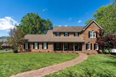 39 Wellington Place Waynesboro VA 22980