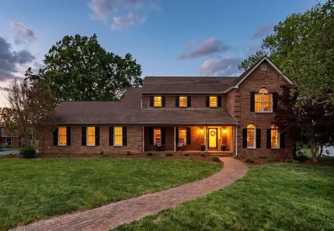 39 Wellington Place Waynesboro VA 22980