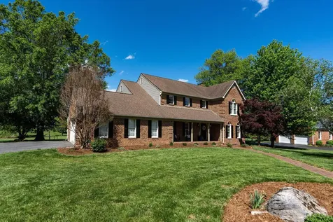 39 Wellington Place Waynesboro VA 22980
