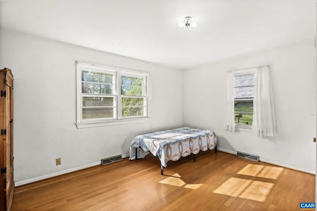 18188 Lovers Lane Gordonsville VA 22942