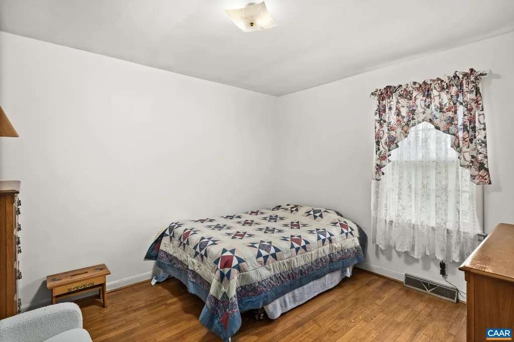 18188 Lovers Lane Gordonsville VA 22942