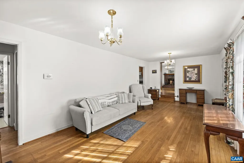 18188 Lovers Lane Gordonsville VA 22942