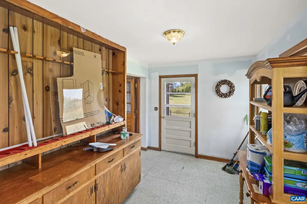18188 Lovers Lane Gordonsville VA 22942
