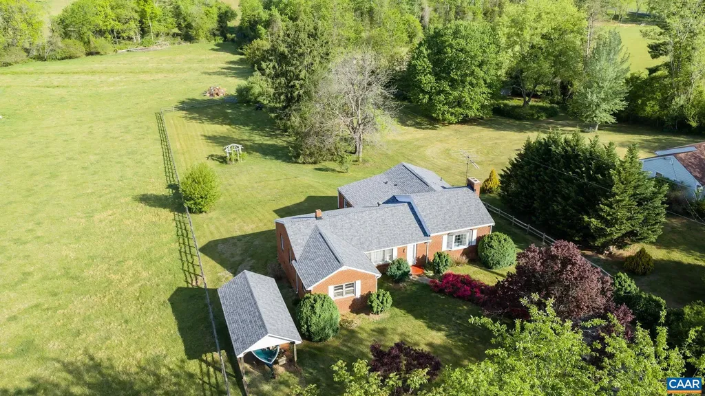 18188 Lovers Lane Gordonsville VA 22942