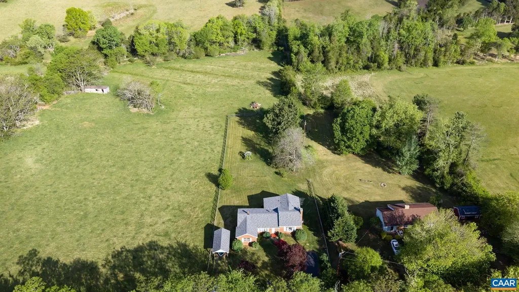 18188 Lovers Lane Gordonsville VA 22942