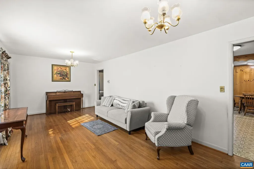 18188 Lovers Lane Gordonsville VA 22942