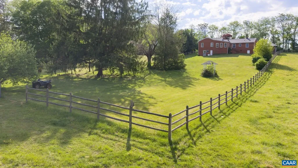 18188 Lovers Lane Gordonsville VA 22942