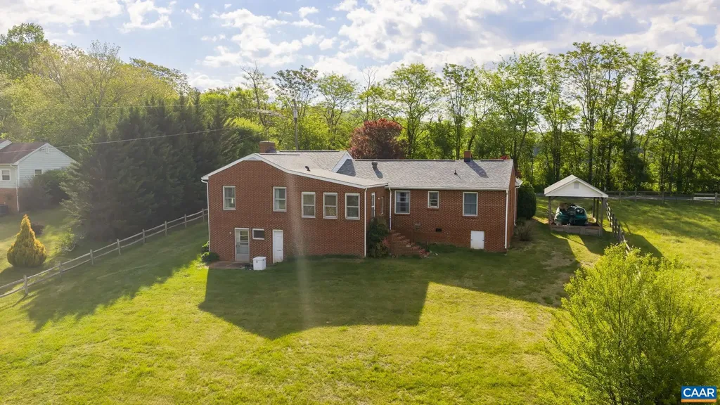 18188 Lovers Lane Gordonsville VA 22942