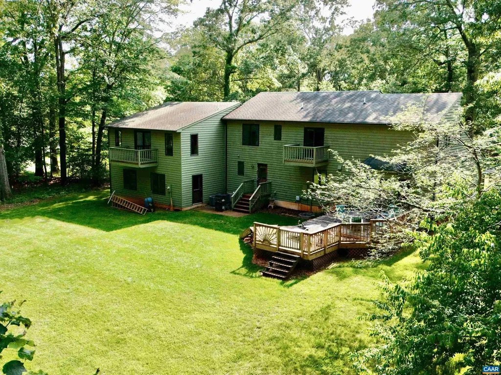 458 Deer Drive Ruckersville VA 22968