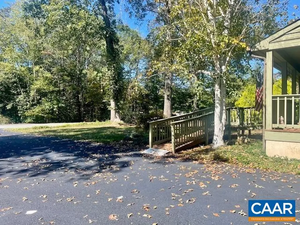 458 Deer Drive Ruckersville VA 22968