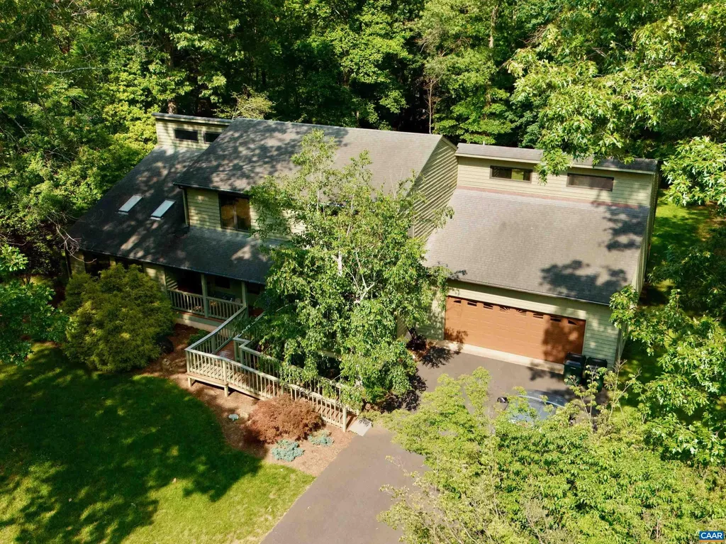 458 Deer Drive Ruckersville VA 22968