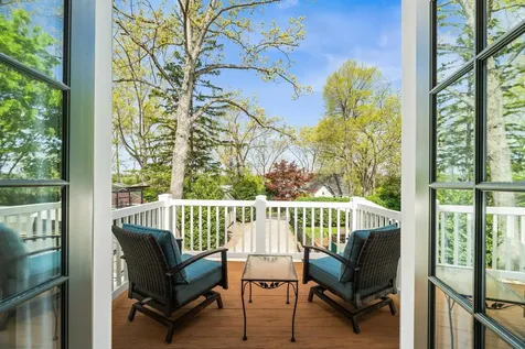 633 Oak Avenue Waynesboro VA 22980