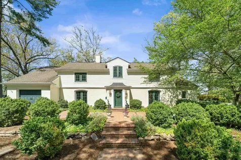 633 Oak Avenue Waynesboro VA 22980