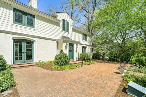 633 Oak Avenue Waynesboro VA 22980