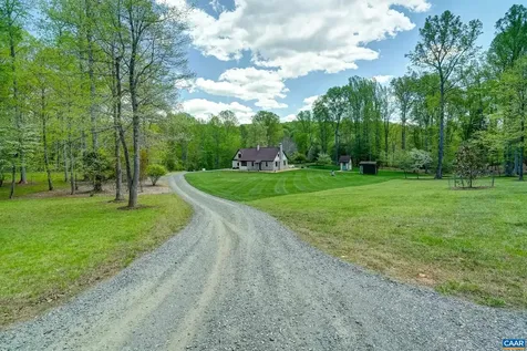 1852 Thomfordson Lane Ruckersville VA 22968