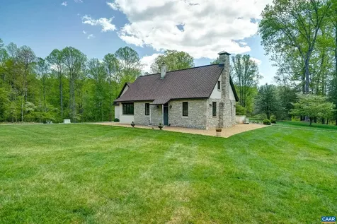 1852 Thomfordson Lane Ruckersville VA 22968