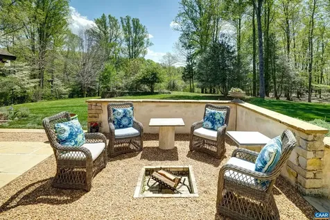 1852 Thomfordson Lane Ruckersville VA 22968