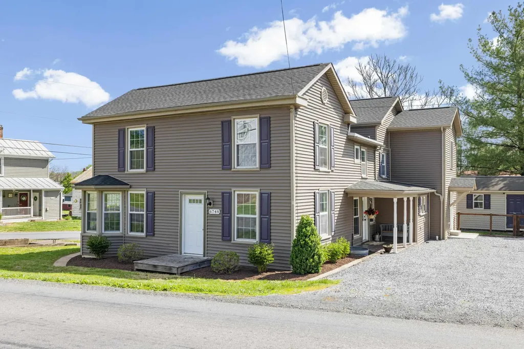 6748 Spring Creek Road Bridgewater VA 22812