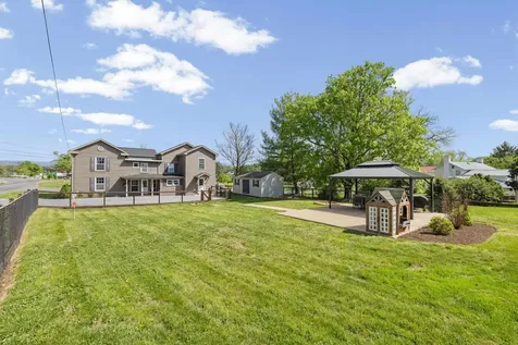 6748 Spring Creek Road Bridgewater VA 22812