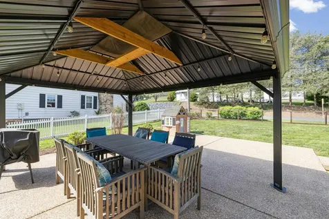 6748 Spring Creek Road Bridgewater VA 22812