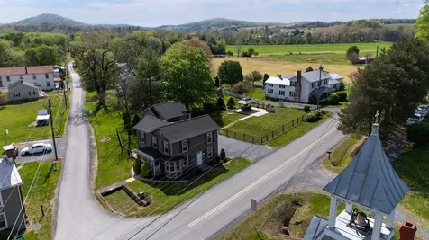 6748 Spring Creek Road Bridgewater VA 22812