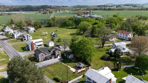 6748 Spring Creek Road Bridgewater VA 22812