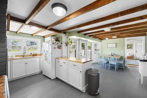 6748 Spring Creek Road Bridgewater VA 22812